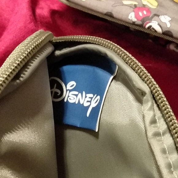 Disney - Picture 2 of 5